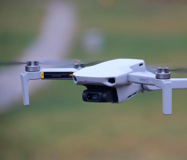 Drone avec caméra Mini 2 - Mini 3
